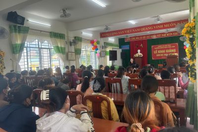 Chiều thứ 6 ngày 12 tháng 9 năm 2025 nhà trường tổ chức họp Phụ huynh học sinh, Năm học 2025-2026